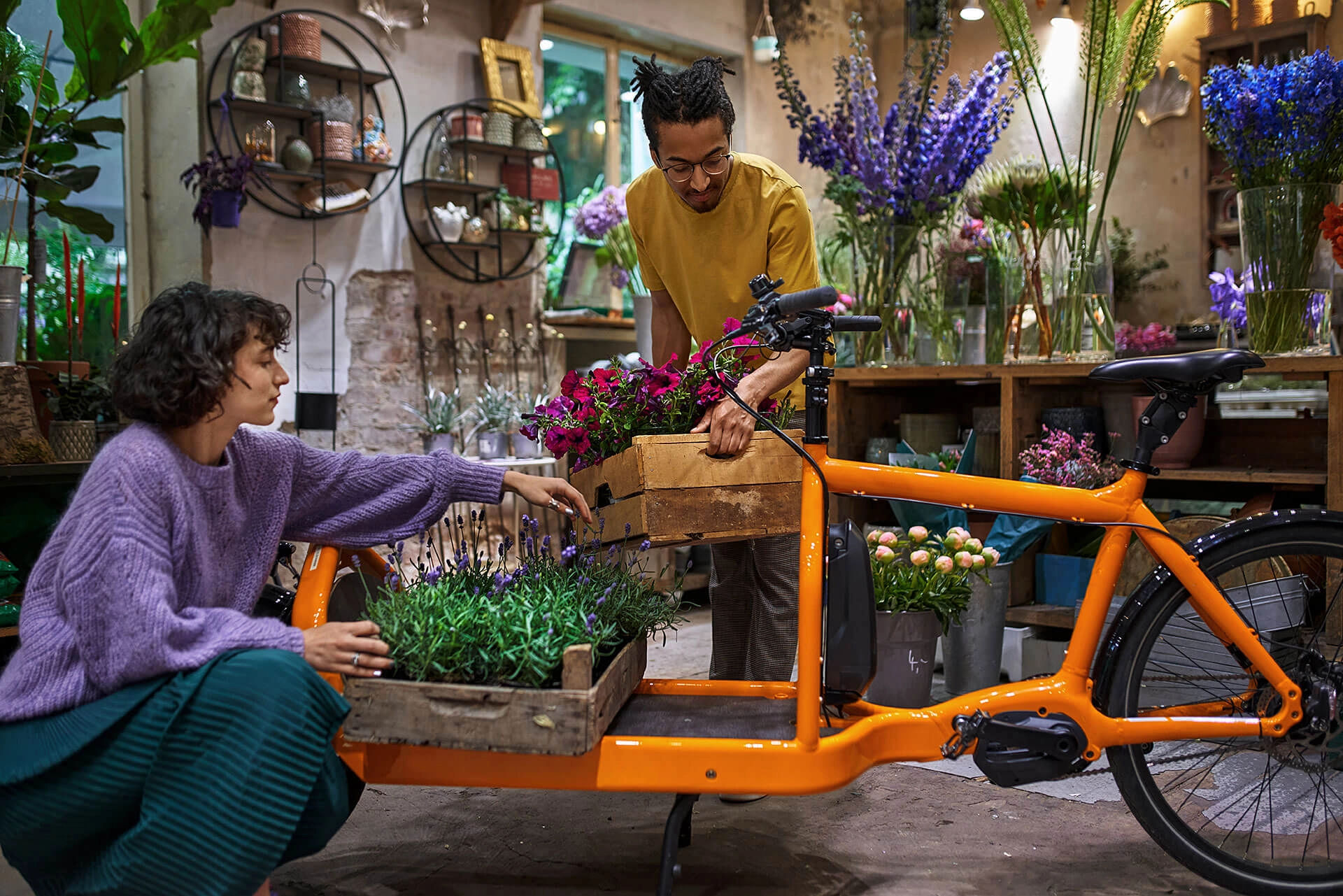 Selbstständige Floristin mit Job-Lastenrad Selbstständige Floristin mit Job-Lastenrad